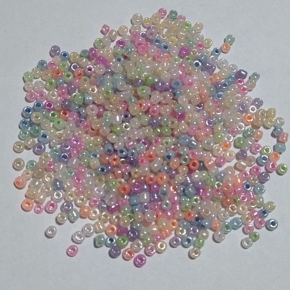 3mm/35g (approx.1000pcs) Cream/Glossy Glass Seed Beads | Shopee Philippines