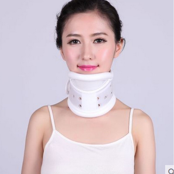 Rigid Plastic Cervical Collar with Chin Support For Neck Problems Neck ...