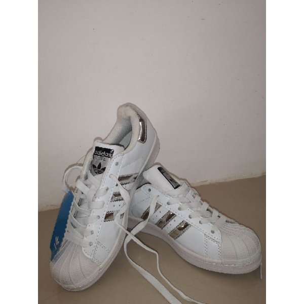 Adidas superstar white outlet philippines