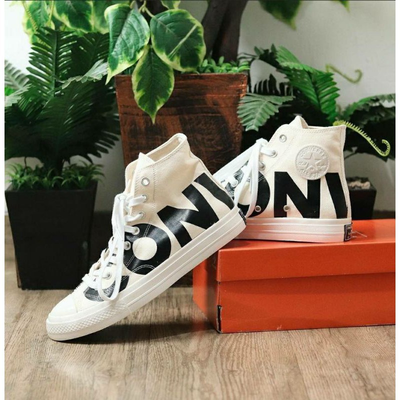 Converse all cheap star font