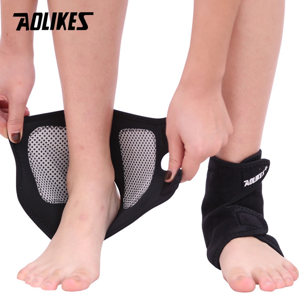 Ankle Support Brace, Breathable Neoprene Sleeve, Adjustable Wrap