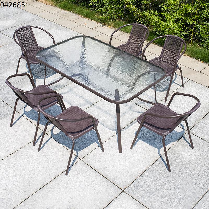 Outdoor tables and chair courtyard with umbrella casual set Vine three