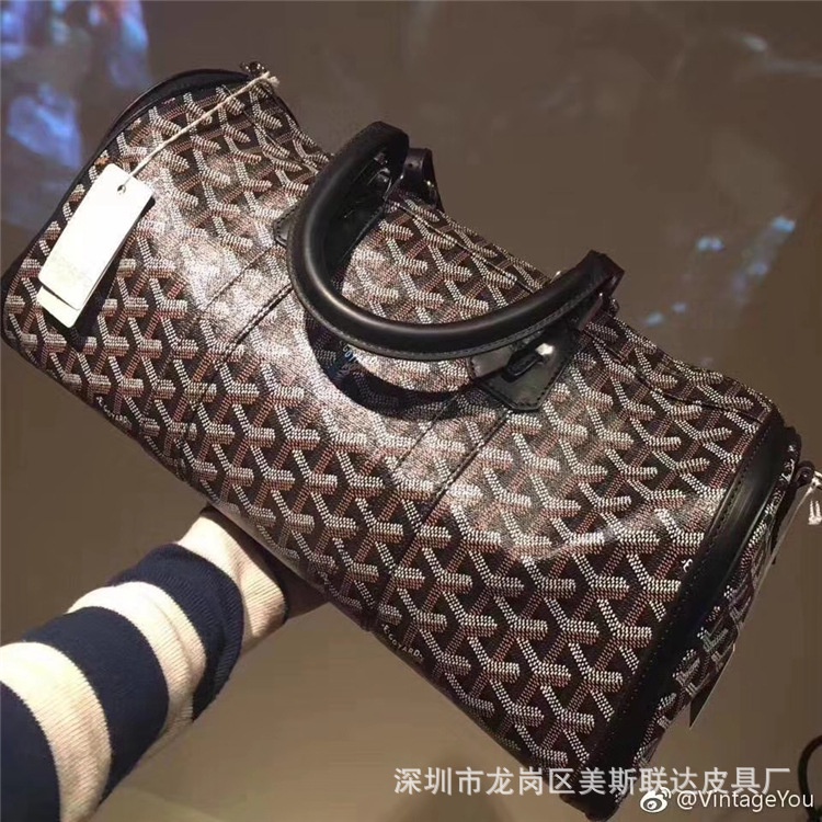 Goyard Goyard Pillow Travel Bag Shortdistance Business Travel Bag Dog Teeth pvc with Cowhide