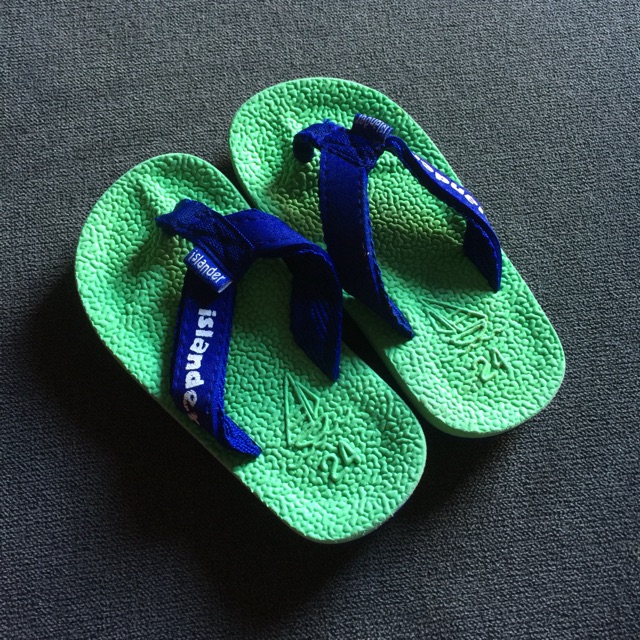 Islander slippers for kids new arrivals