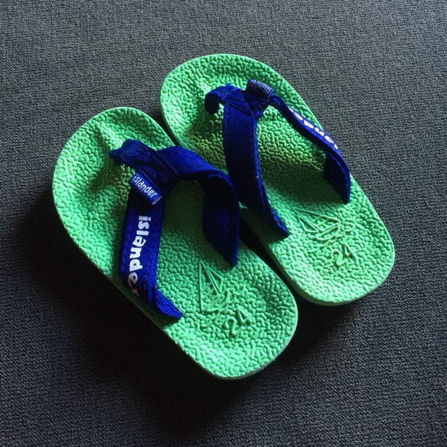 Islander slippers for kids new arrivals