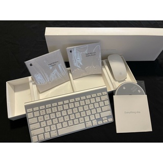 Apple Wireless Magic Keyboard 2 -MLA22LL/A withApple Magic Bluetooth Mouse  2 -MLA02LL/A (Renewed)