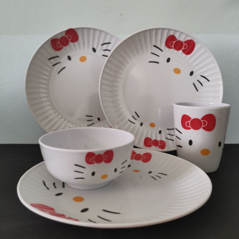 Hello kitty 2025 dinner set