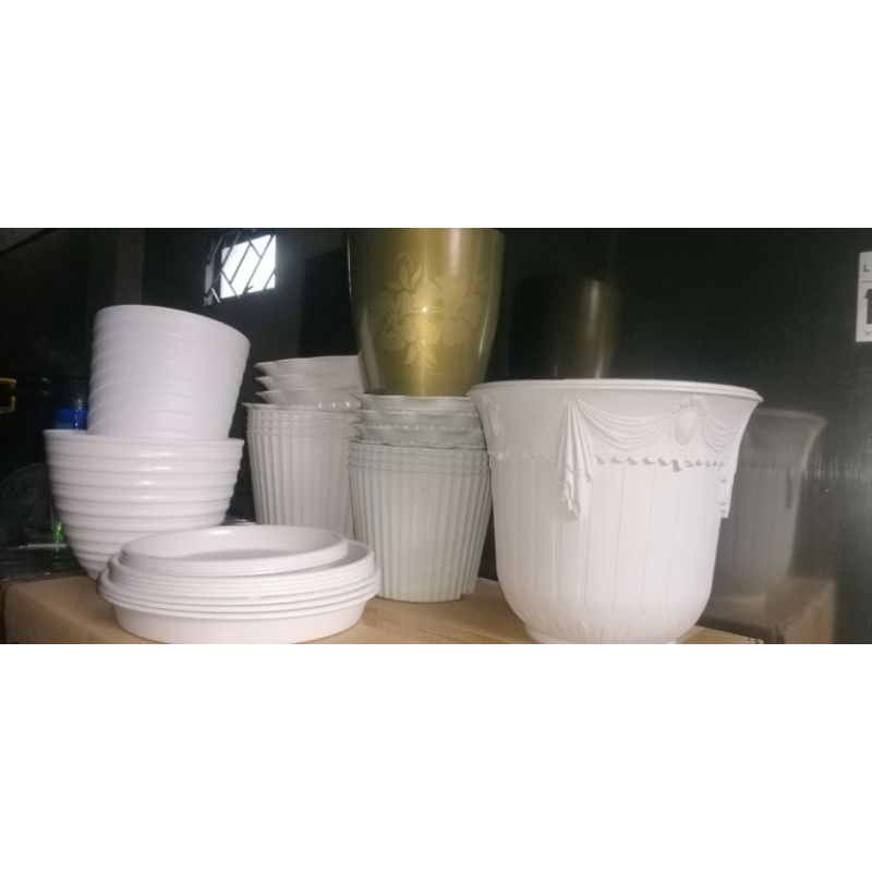 1 bundle of pots With catch plates | Shopee Philippines