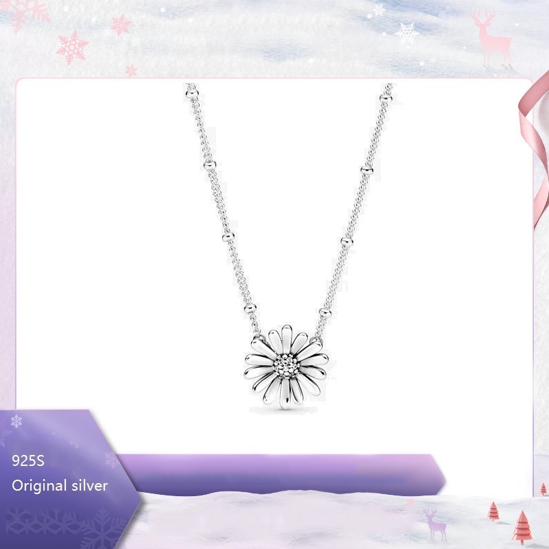 Pavé daisy deals flower collier necklace