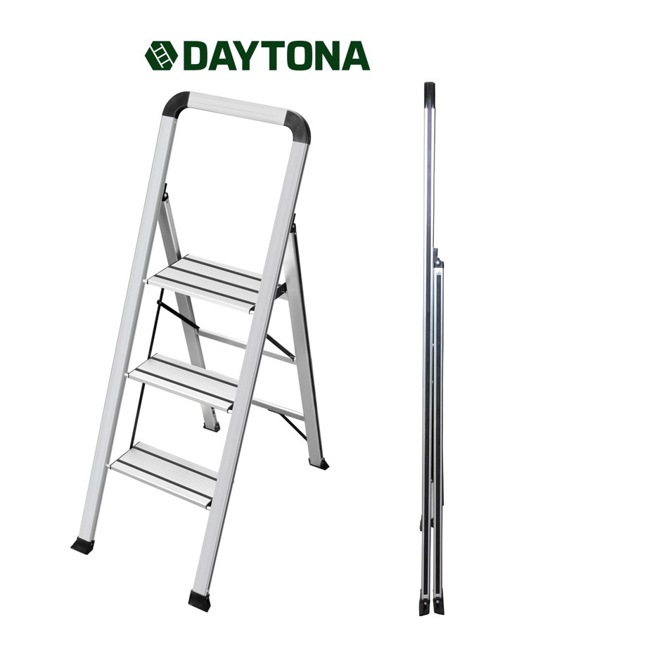 Flat deals folding ladder