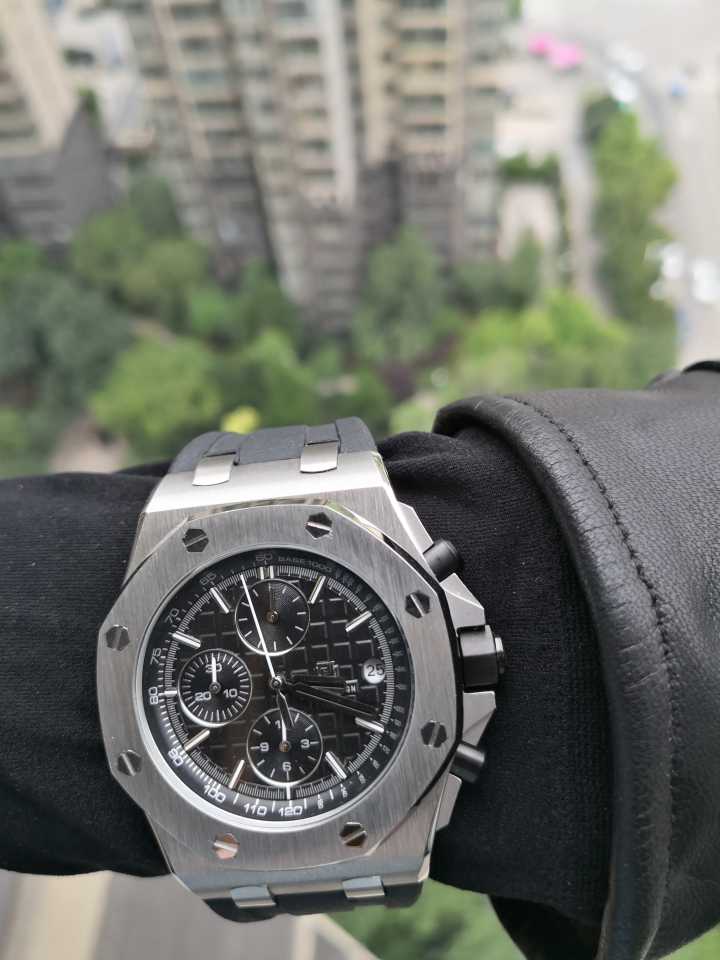 Black Men Watches Fashion 3D Engraved Dragon Relogio Masculino Luxury Top Brand Quartz Watch Waterproof Sport Male Clock