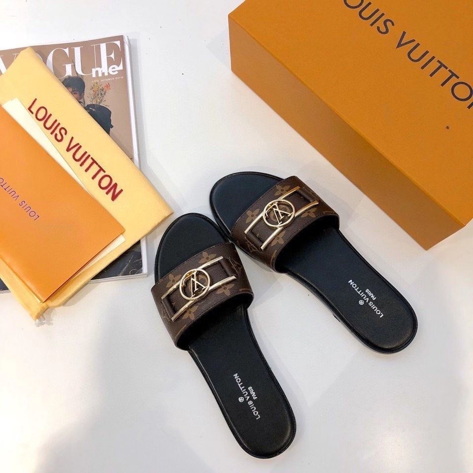Louis Vuitton lv woman slippers supreme slides ❤ liked on Polyvore  featuring shoes and slippers