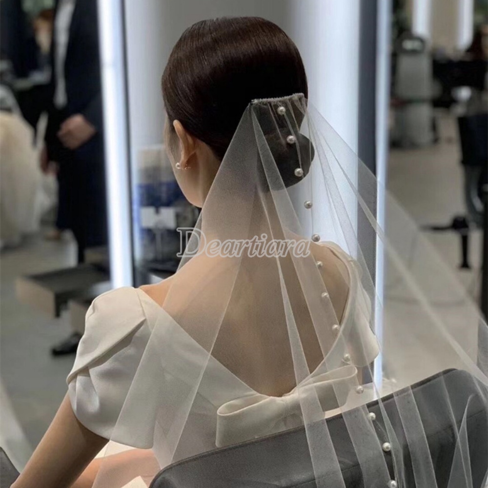 Retro Simple Pearl Bridal Single Layer Long Trailing Veil Length and ...