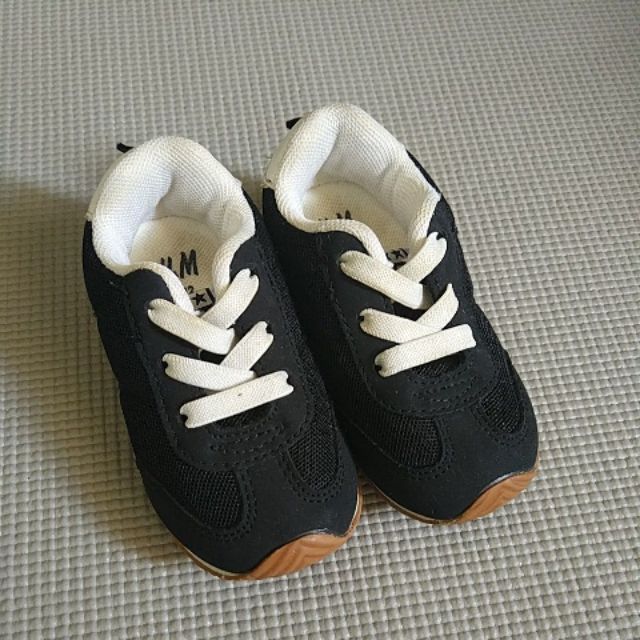 H&m baby hot sale shoe size