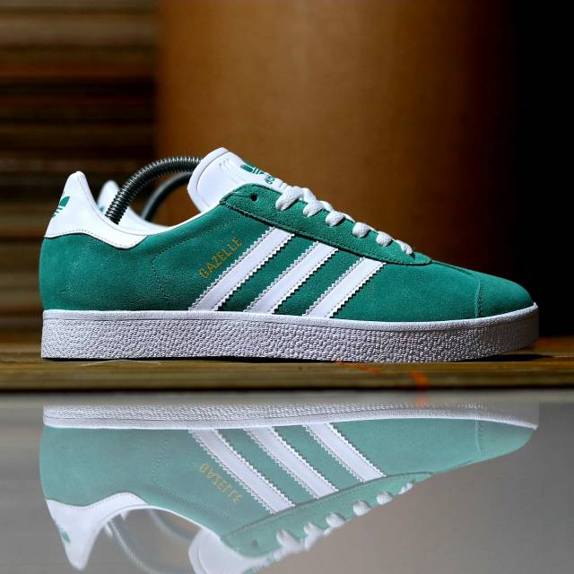 Adidas best sale gazelle shopee