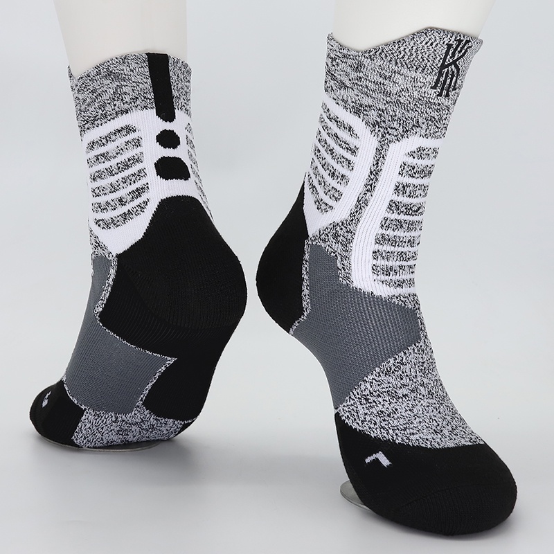 Kyrie irving nike hot sale elite socks