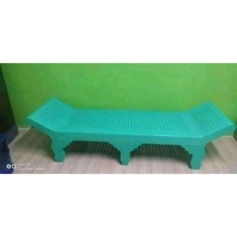 Cleopatra Sofa Bed Plastic Material