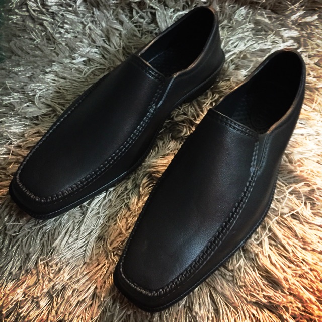 Splasher hot sale black shoes