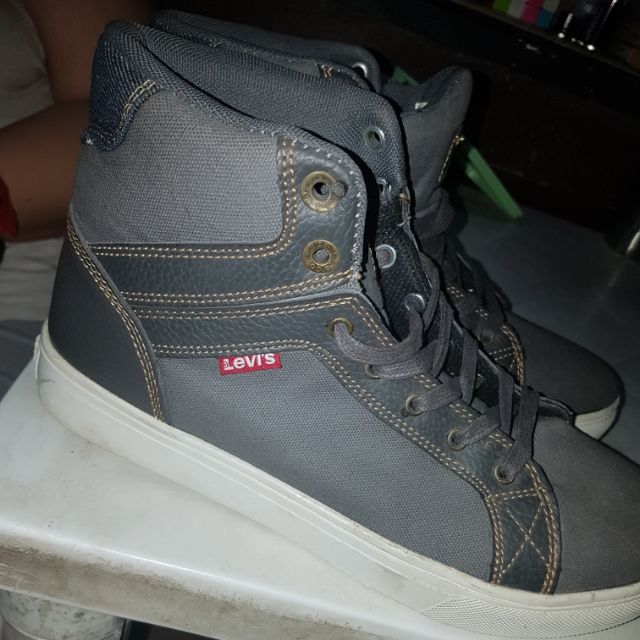 Levis high deals cut shoes