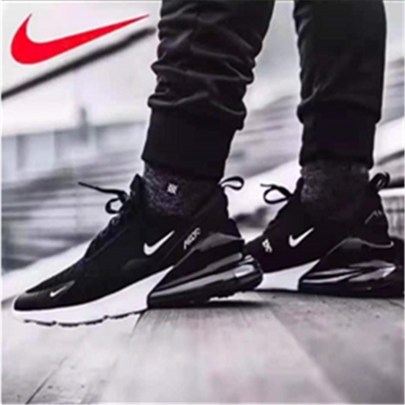 Nike black running shoes clearance air max