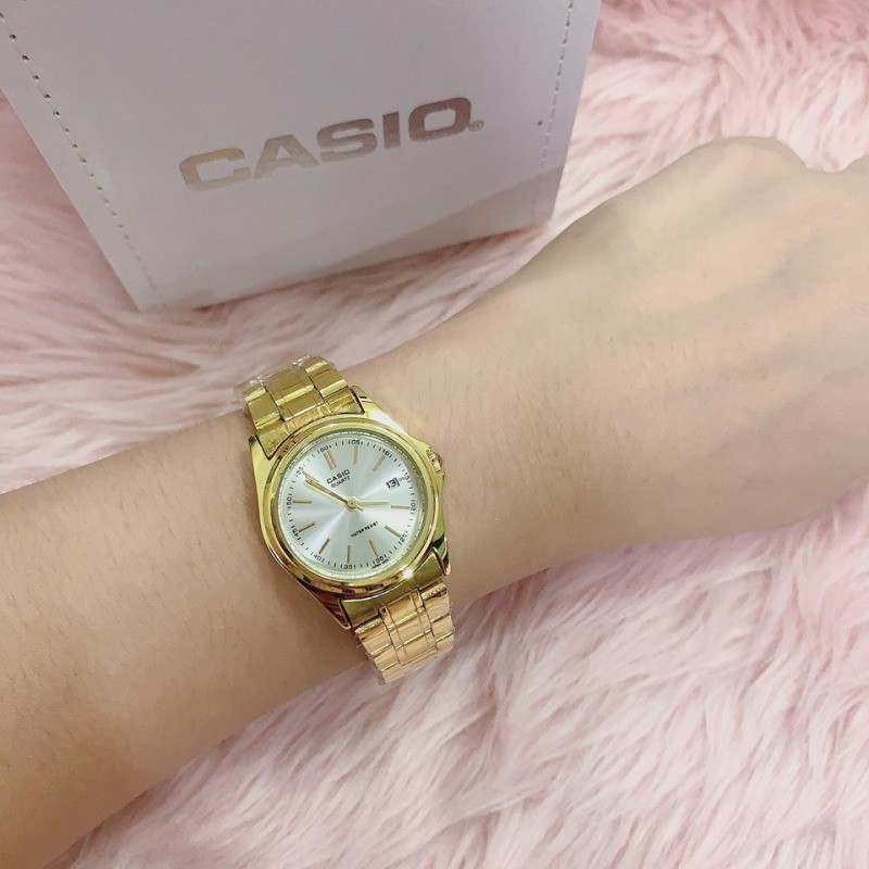 Casio gold watch clearance ladies