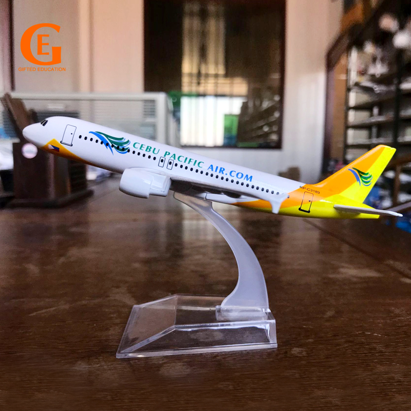 Cebu pacific on sale diecast plane