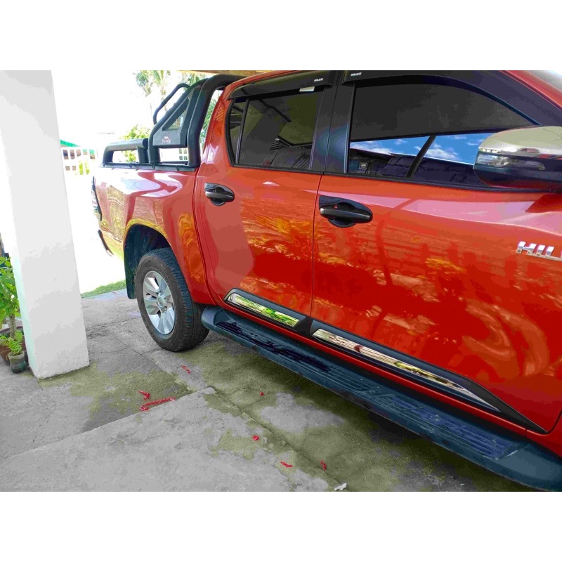 TOYOTA HILUX 20162024 BODY SIDE MOULDING Shopee Philippines