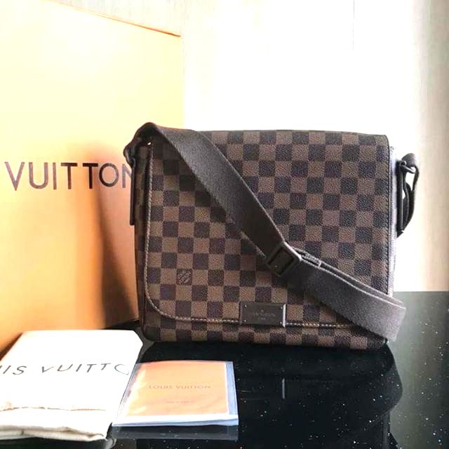 Louis Vuitton Crossbody Bags for Men for sale