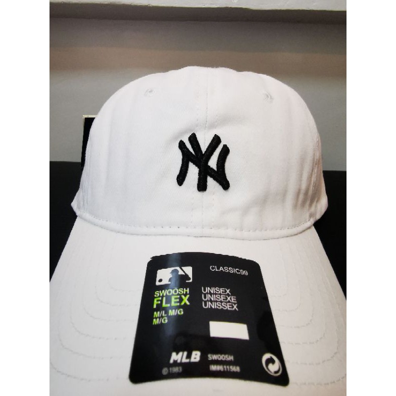 CapSwag.com - 🛒 Available Now:  🛒 Celebrate dad  with the New York Yankees Father's Day 9Twenty Fitted Cap featuring a navy  blue Yankees logo and MLB ribbon on the side, now