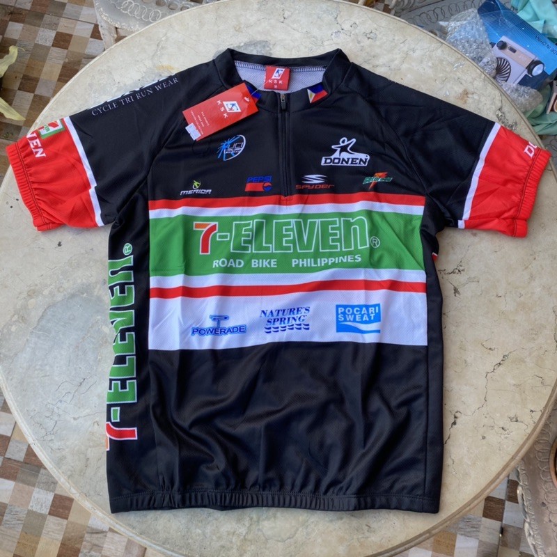 711 cycling jersey