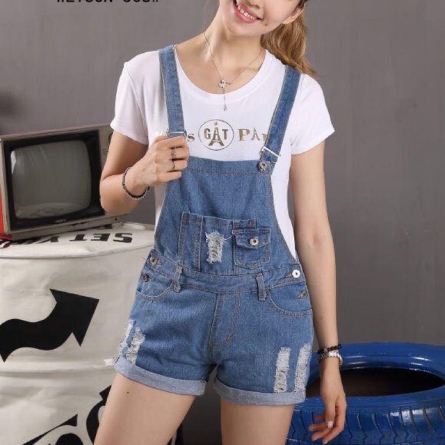 Jumper hot sale shorts denim