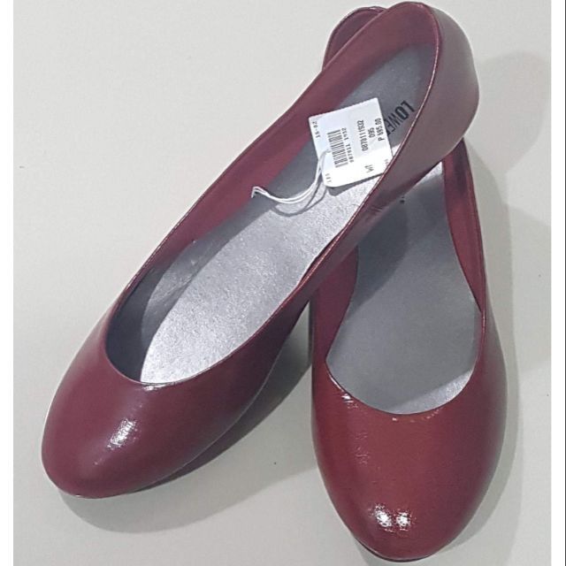 Red flat shoes store payless