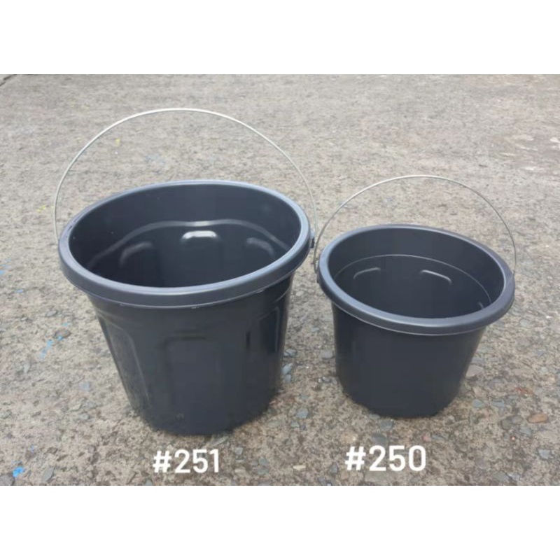 Plastic pail clearance