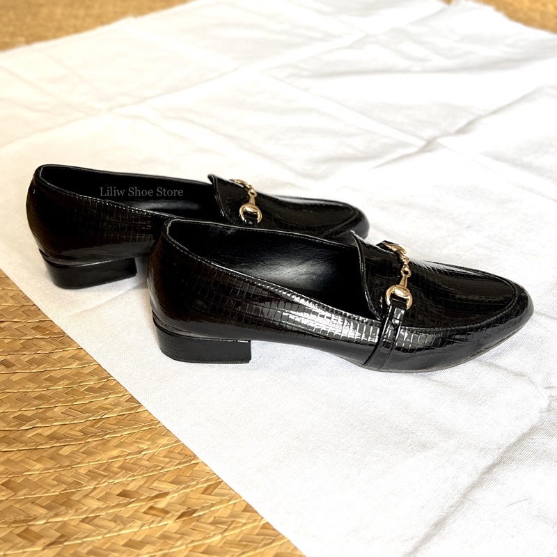 Loafer heels shoes store