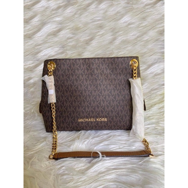 Michael kors chain messenger hot sale