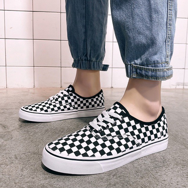 Vans sales checkerboard girls