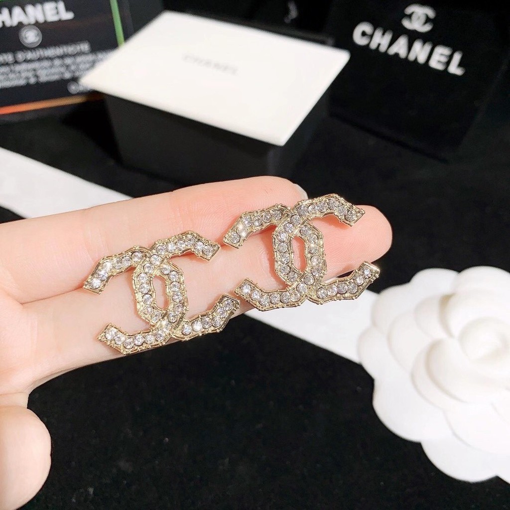 Chanel diamond store stud earrings