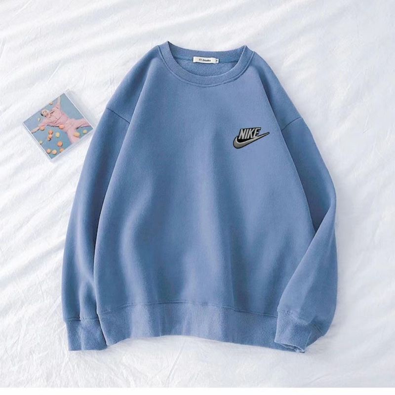 Navy blue nike hot sale crewneck sweatshirt