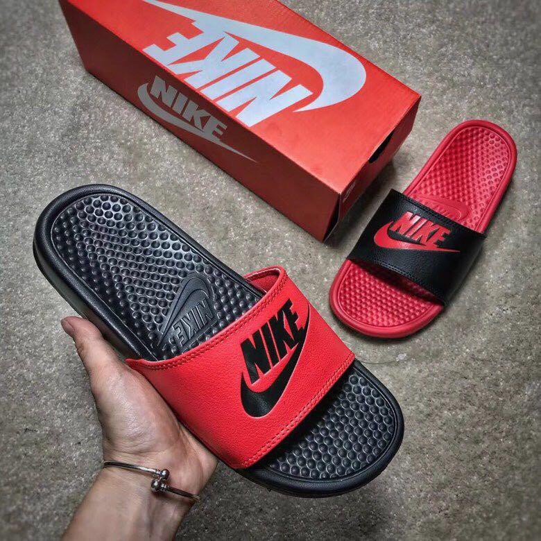 Nike slippers hotsell black and red