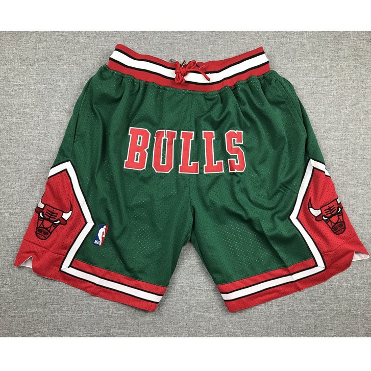 Green and red hot sale chicago bulls shorts