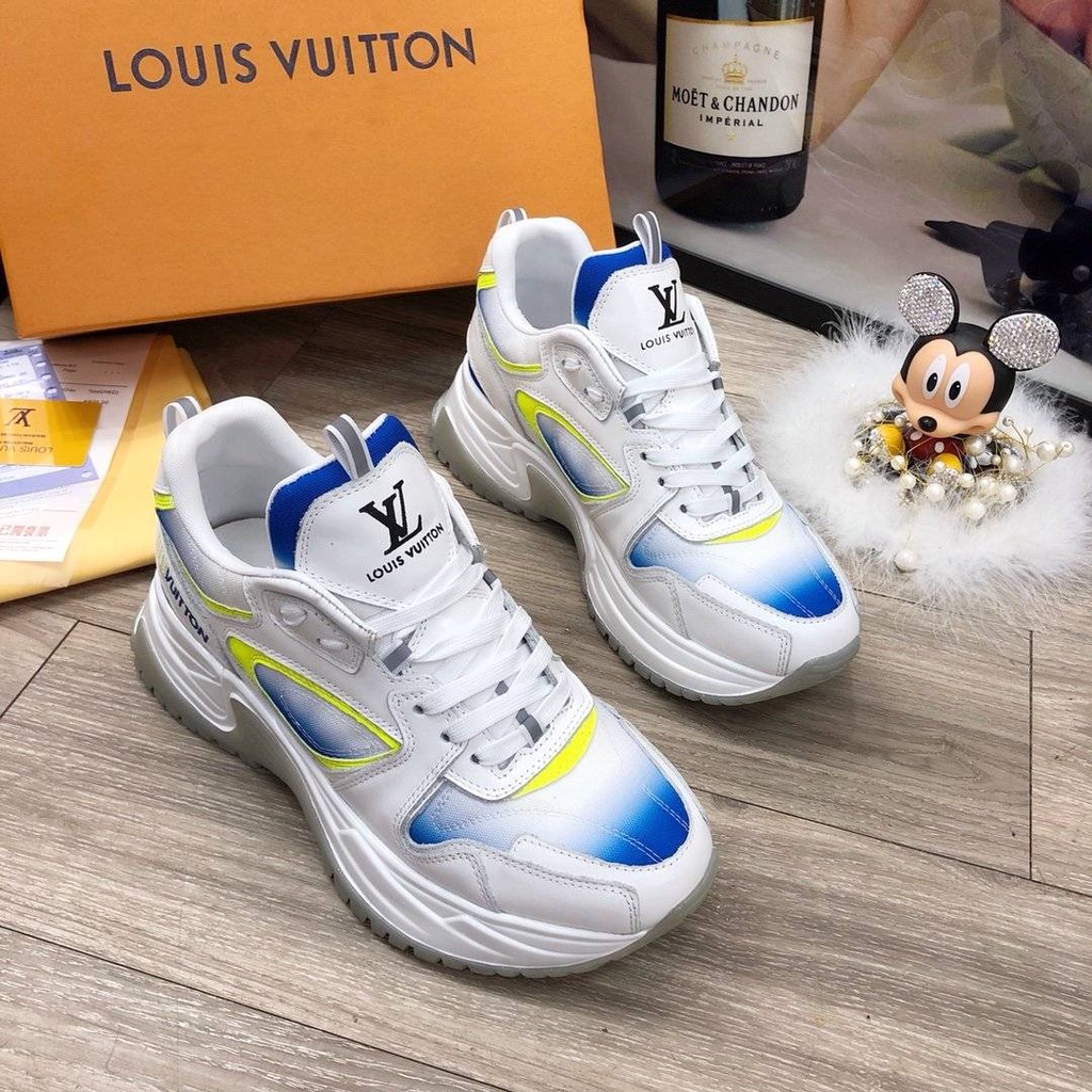 Louis Vuitton Run Away Pulse Sneaker, Men's Fashion, Footwear, Sneakers on  Carousell