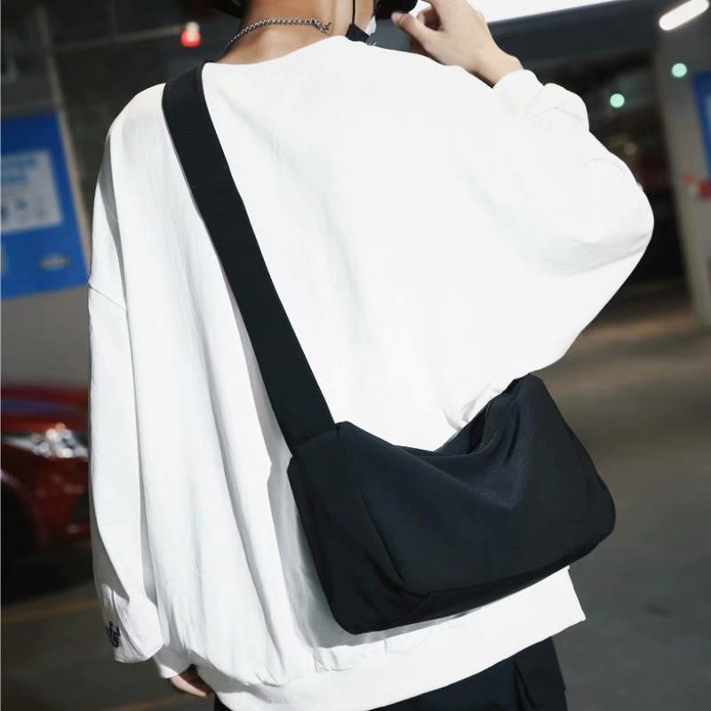 Original Ethnic Style Tibetan Style Retro Travel And Vacation College Literary Embroidery Bag One Shoulder Messenger Bag Canvas main image 0