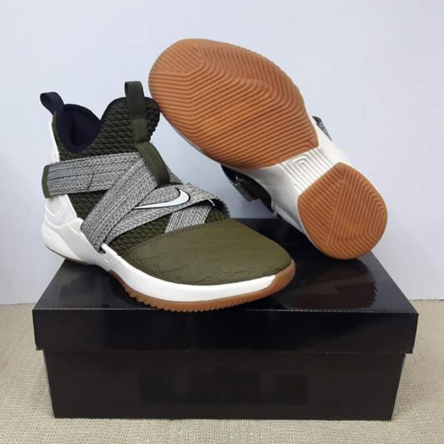 Lebron soldier 12 land best sale and sea