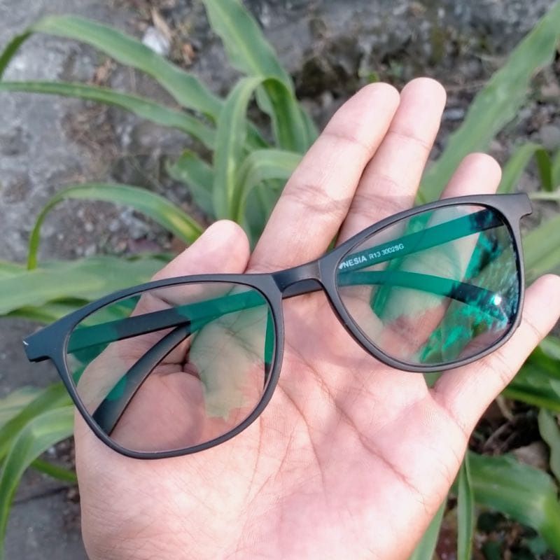 Normal And Minus Photochromic Glasses 0.50 s/d 8.00 Color Changing Lenses/Men And Women