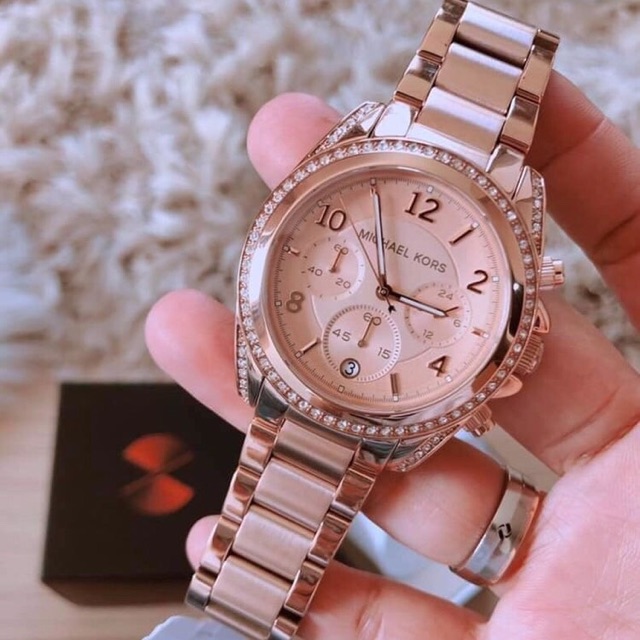 Mk rose on sale gold watch