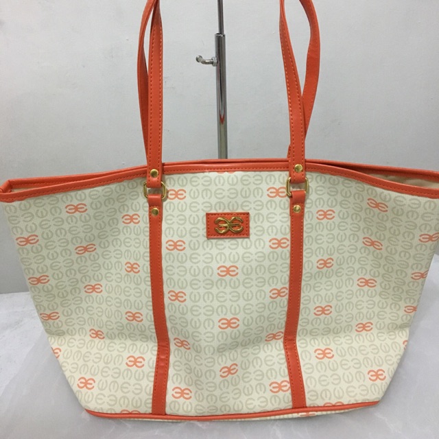 Esquire bags prices online