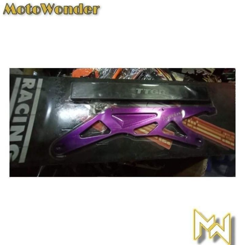 Chain Cover Raider 150 Violet Color 