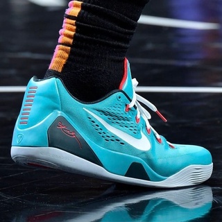 Nike kobe basketball shoes best sale on sale