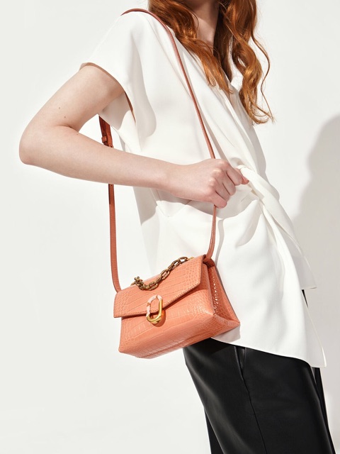 Chunky chain strap trapeze bag sale