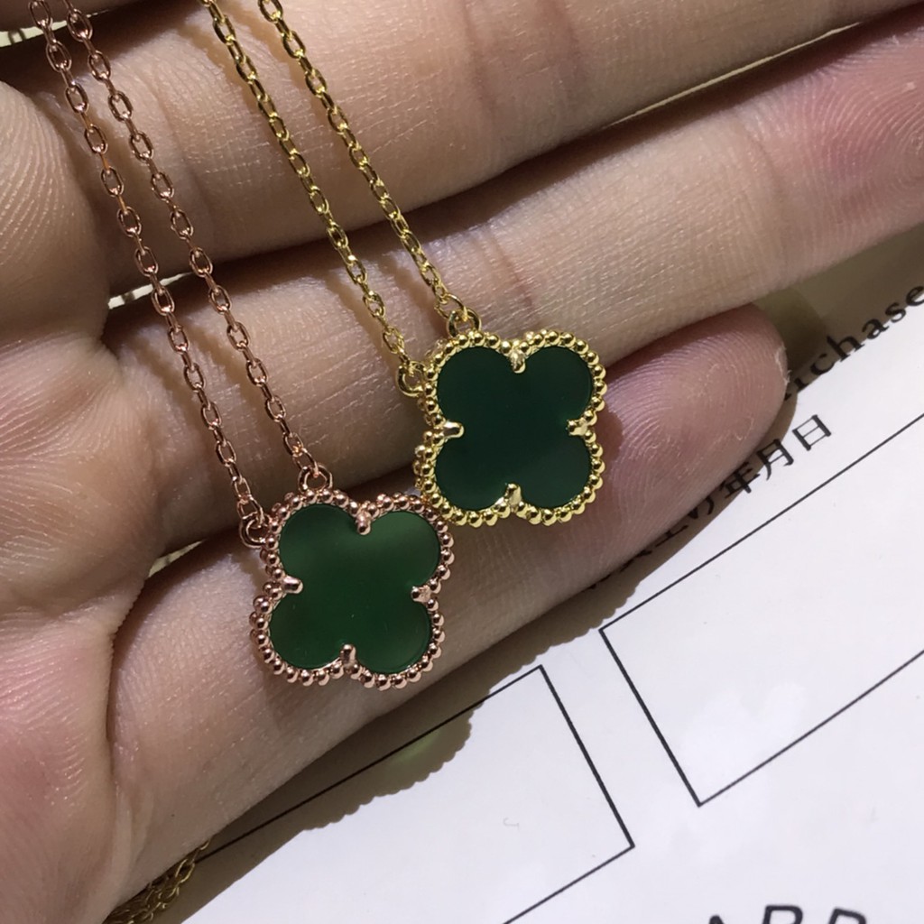 Green on sale clover necklace